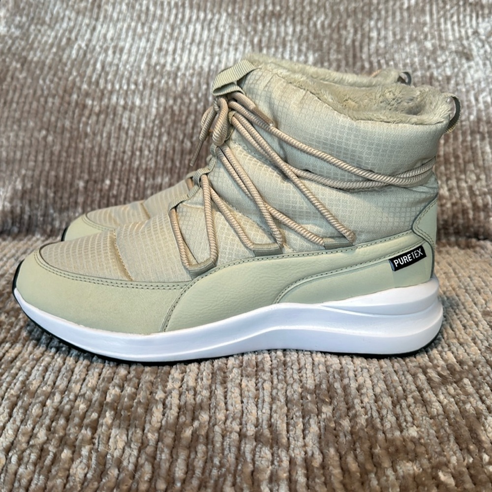 Puma Adela winter boot | size 8